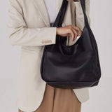 Helena | Borsa a Spalla Strutturata e Elegante