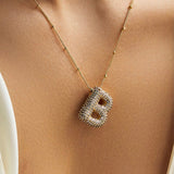 Savannah | Collana con Lettera a Bolla in Diamante