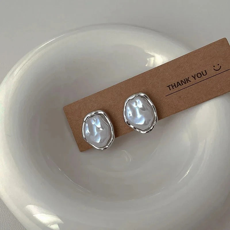 Boucles D'Oreilles En Perles Élégantes De Carmen - Sconti
