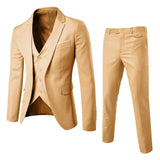 Completo elegante per uomini